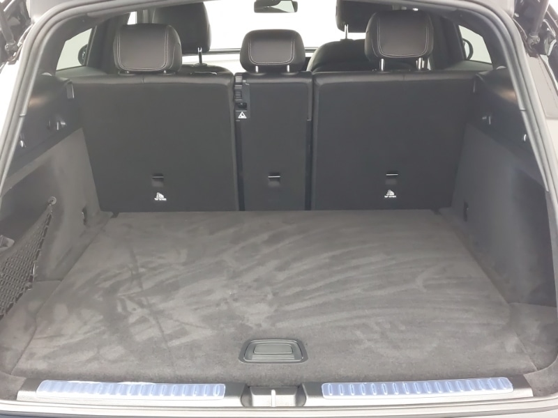 Used Mercedes-Benz EQC 2023 for sale - 76387726: Photo 8