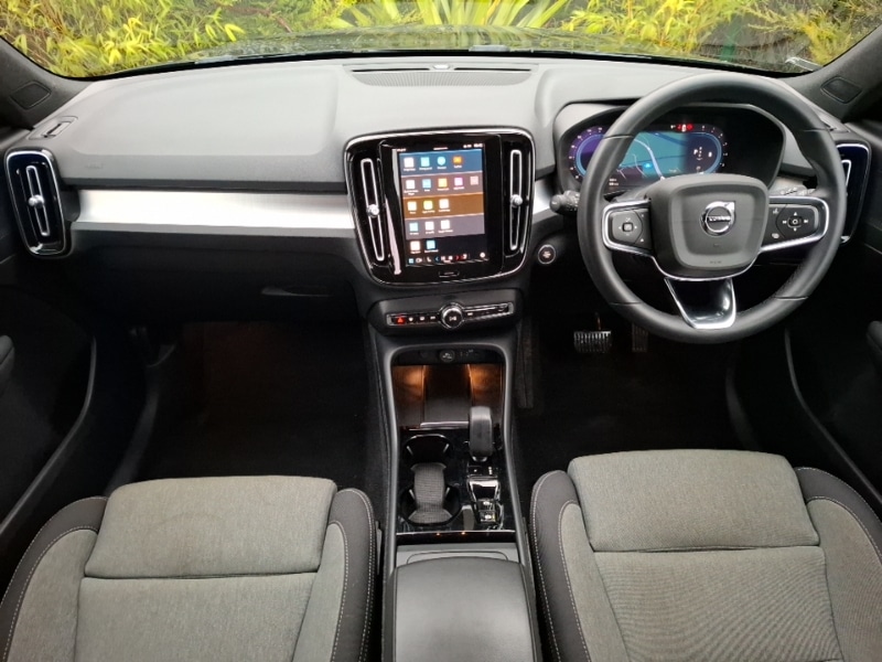 Used Volvo XC40 2022 for sale - 77740625: Photo 2