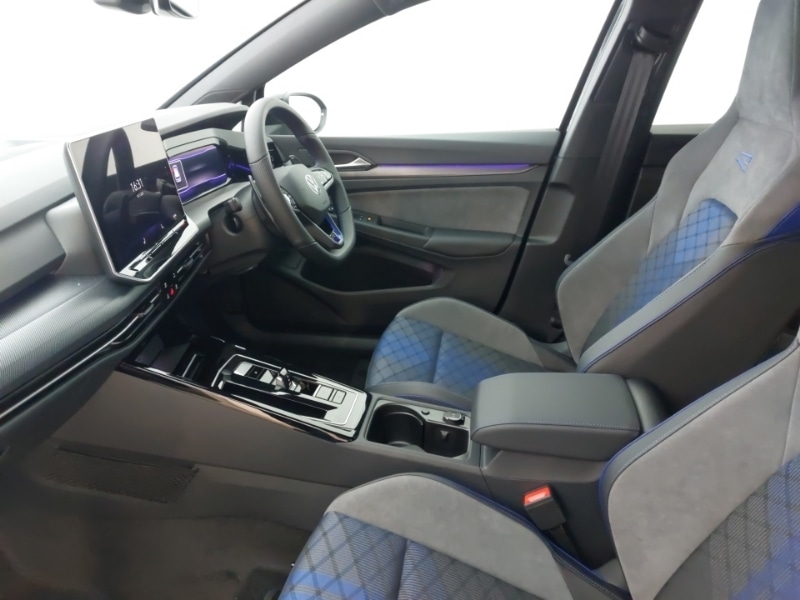 Used Volkswagen Golf 2025 for sale - 76875564: Photo 5