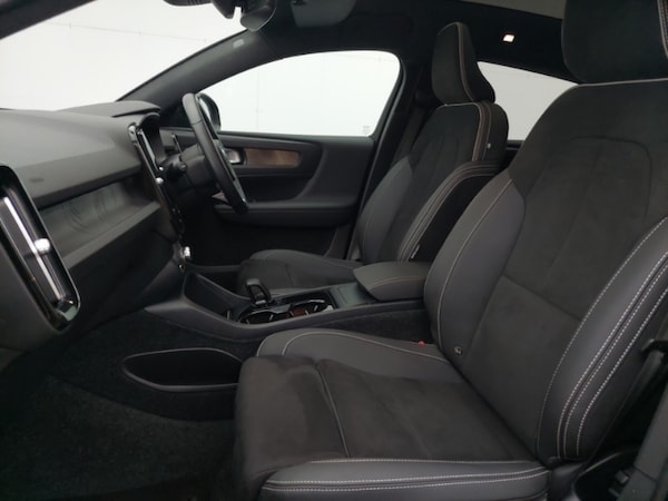 Used Volvo C40 2022 for sale - 76298035: Photo 5