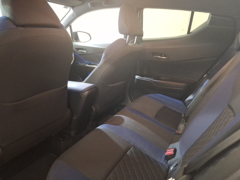 Used Toyota C-HR 2020 for sale - 76700406: Photo 6