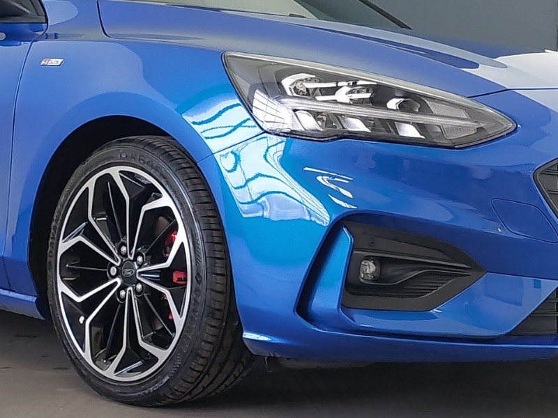 Used Ford Focus 2021 for sale - 76614389: Photo 9