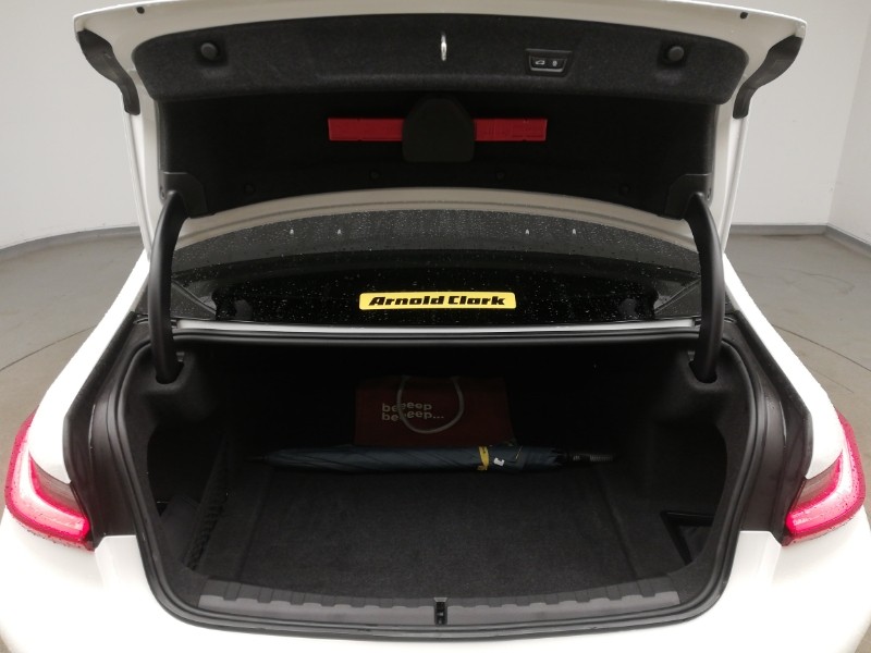 Used BMW 3 Series 2024 for sale - 77998852: Photo 8