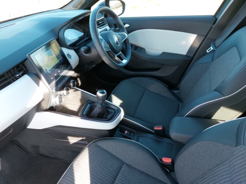 Used Renault Clio 2021 for sale - 76683327: Photo 5