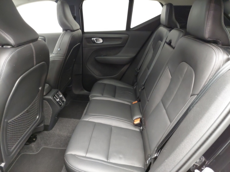 Used Volvo XC40 2024 for sale - 77343637: Photo 6