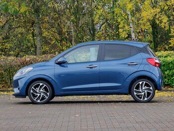 Used Hyundai i10 2024 for sale - 76614460: Photo