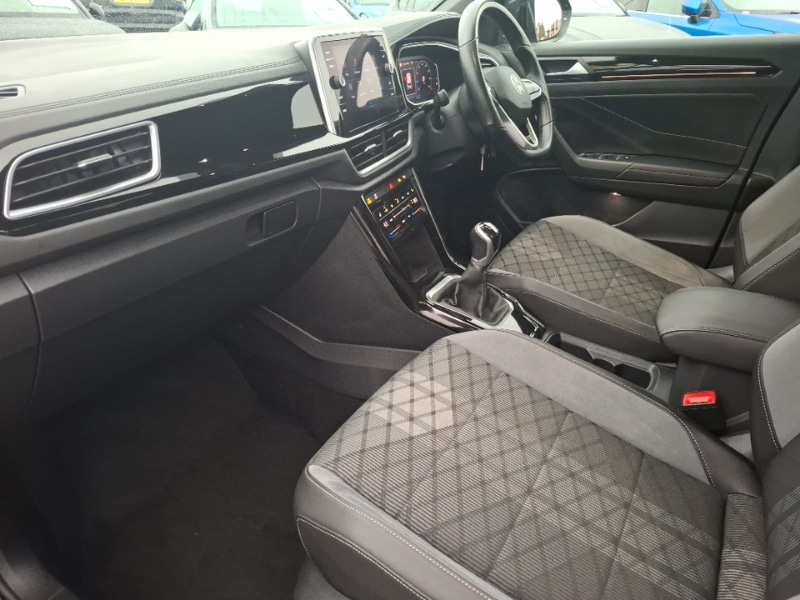 Used Volkswagen T-Roc 2022 for sale - 77495700: Photo 5