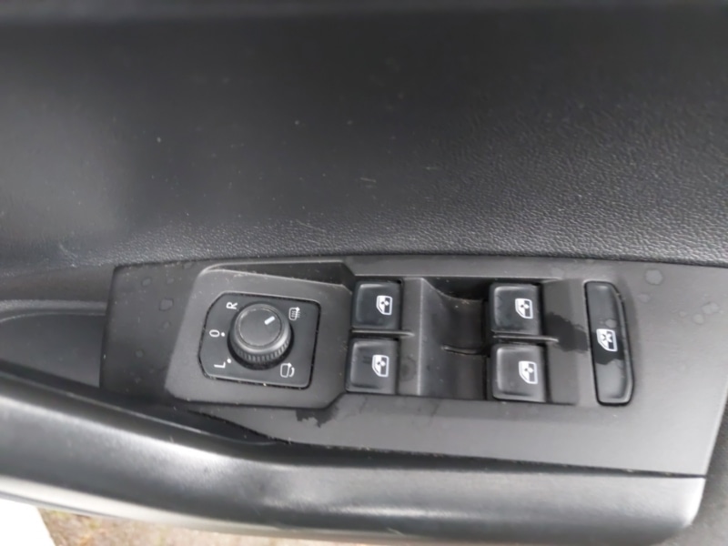 Used Volkswagen Polo 2023 for sale - 76823137: Photo 11