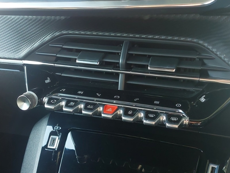 Used Peugeot 2008 2021 for sale - 77995593: Photo 11