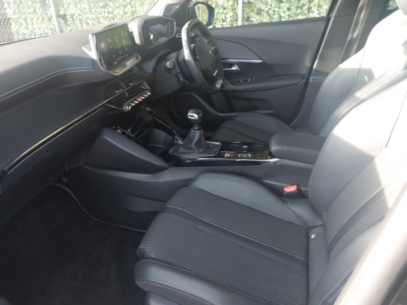 Used Peugeot 2008 2021 for sale - 77995593: Photo 5