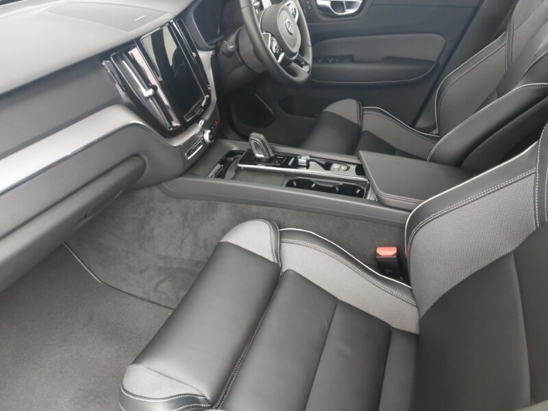 Used Volvo XC60 2021 for sale - 77492254: Photo 7