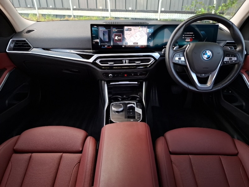 Used BMW 3 Series 2024 for sale - 76771038: Photo 2