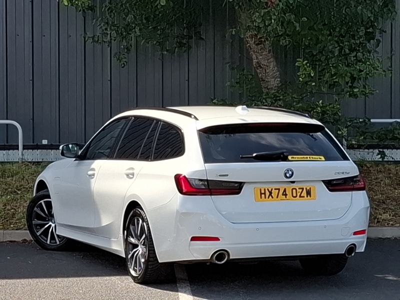 Used BMW 3 Series 2024 for sale - 76771038: Photo 3