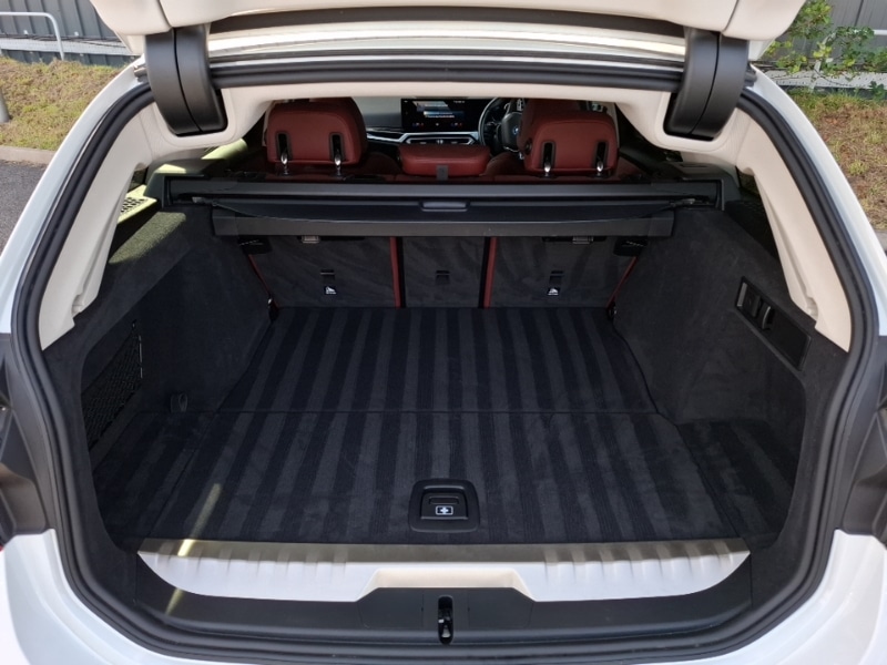 Used BMW 3 Series 2024 for sale - 76771038: Photo 8