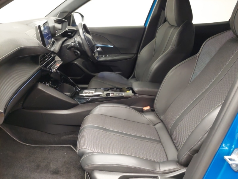 Used Peugeot 2008 2023 for sale - 76404291: Photo 5