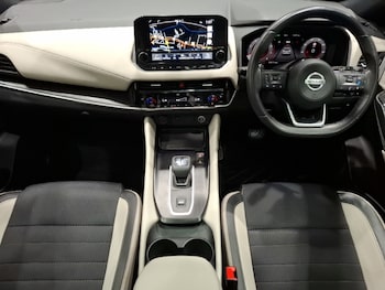 Used Nissan Qashqai 2022 for sale - 76102870: Photo 2