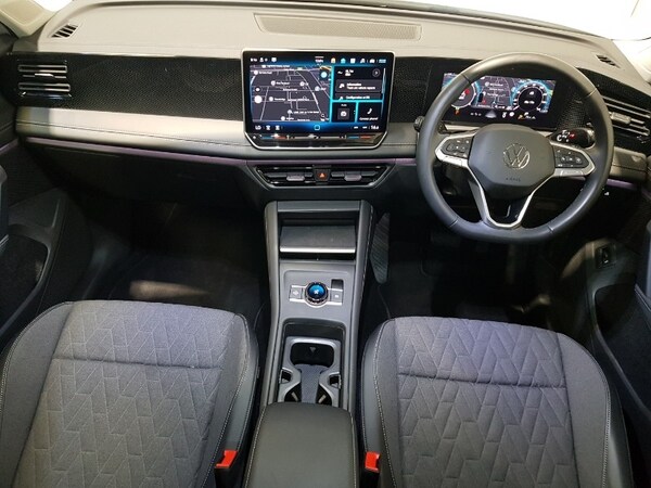 Used Volkswagen Tiguan 2024 for sale - 76116140: Photo 2