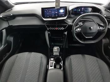 Used Peugeot 2008 2024 for sale - 77028678: Photo