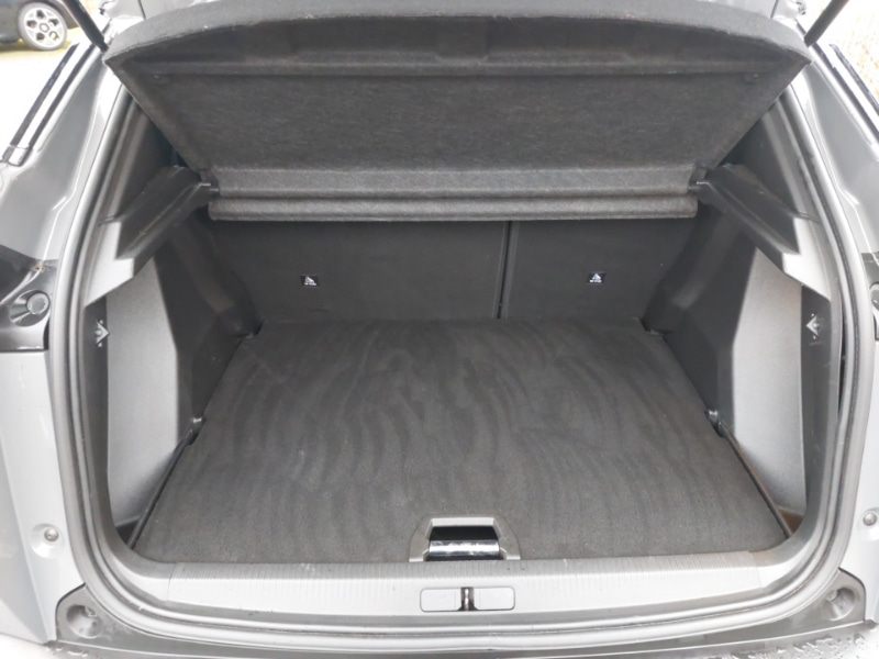 Used Peugeot 2008 2023 for sale - 77438883: Photo 8