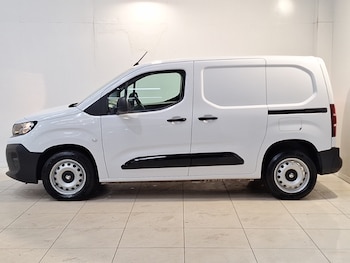 Used Vauxhall Combo 2024 for sale - 76822724: Photo