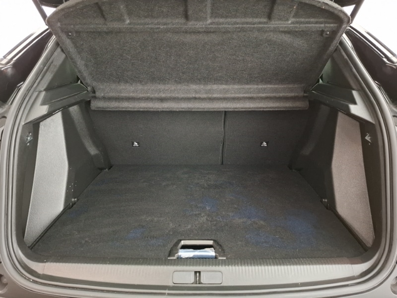 Used Peugeot 2008 2023 for sale - 77955135: Photo 8