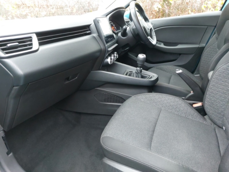 Used Renault Clio 2022 for sale - 76833387: Photo 5