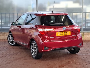 Used Toyota Yaris 2020 for sale - 77190101: Photo