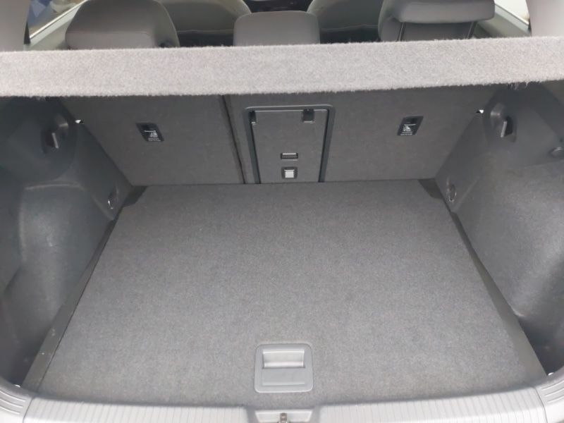 Used Volkswagen Golf 2023 for sale - 76459578: Photo 8