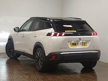 Used Peugeot 2008 2021 for sale - 77790853: Photo