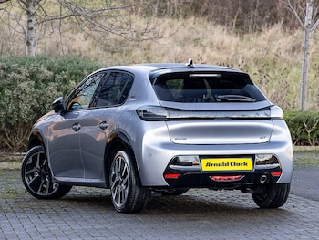 Used Peugeot 208 2026 for sale - 77985267: Photo