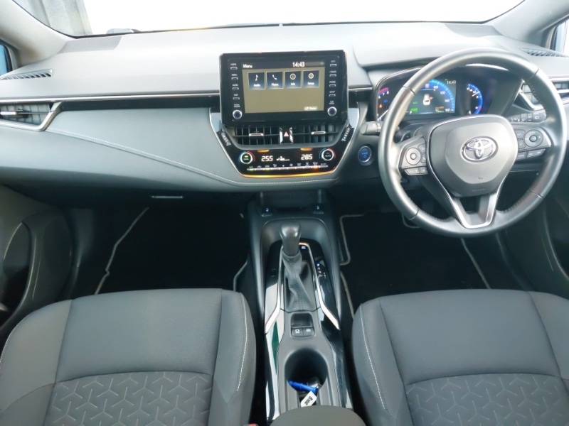 Used Toyota Corolla 2021 for sale - 77173995: Photo 2