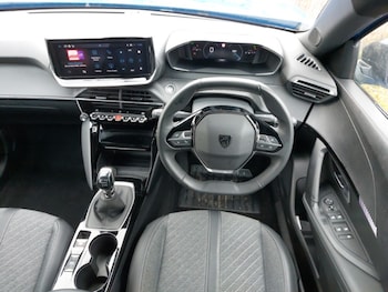 Used Peugeot 2008 2024 for sale - 77399095: Photo