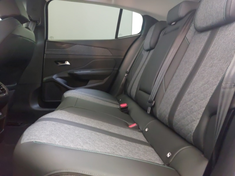 Used Peugeot 408 2023 for sale - 76652175: Photo 6