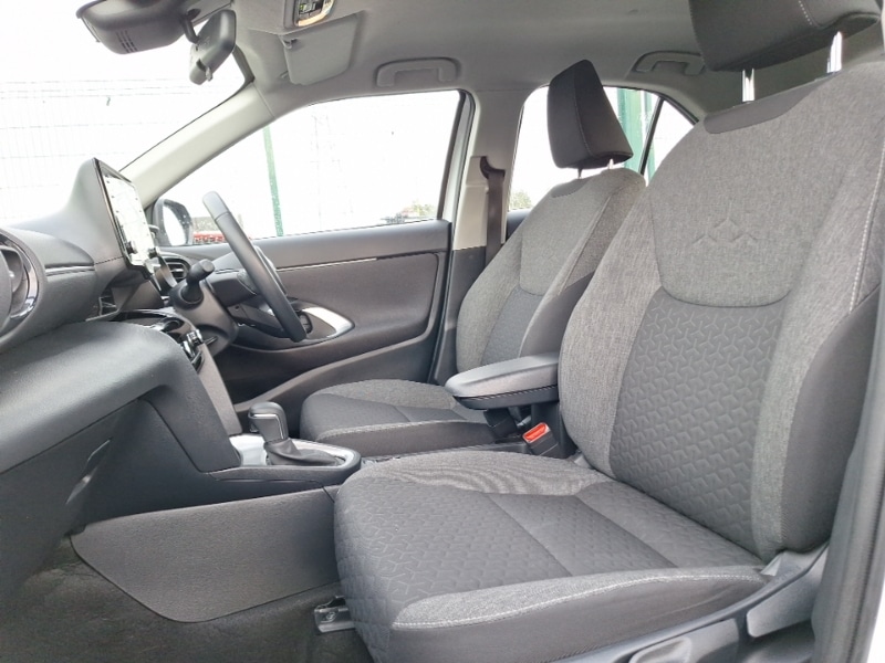 Used Toyota Yaris Cross 2023 for sale - 77876869: Photo 7