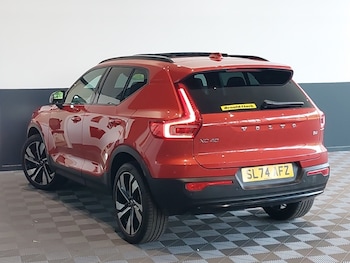 Used Volvo XC40 2024 for sale - 76619310: Photo