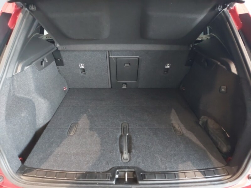 Used Volvo XC40 2024 for sale - 76619310: Photo 8