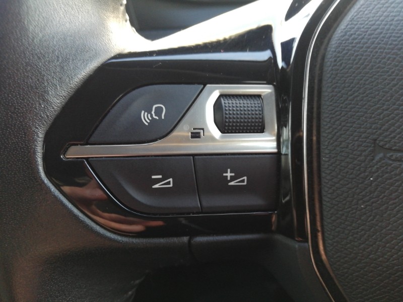 Used Peugeot 208 2020 for sale - 76392842: Photo 12