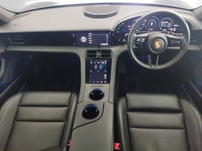 Used Porsche Taycan 2020 for sale - 77975130: Photo 2