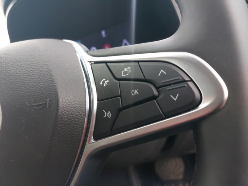 Used Renault Clio 2024 for sale - 76492628: Photo 12