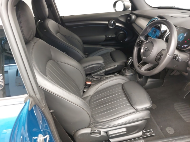 Used MINI Hatch 2022 for sale - 76358595: Photo 6