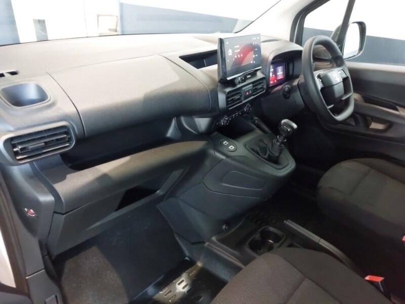 Used Vauxhall Combo 2024 for sale - 77948940: Photo 5