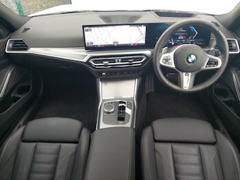 Used BMW 3 Series 2024 for sale - 76444862: Photo