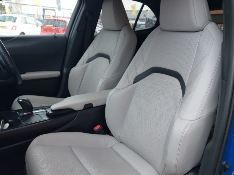 Used Lexus UX 2022 for sale - 77285070: Photo 12