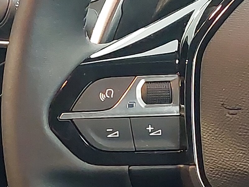 Used Peugeot 208 2023 for sale - 77606365: Photo 10