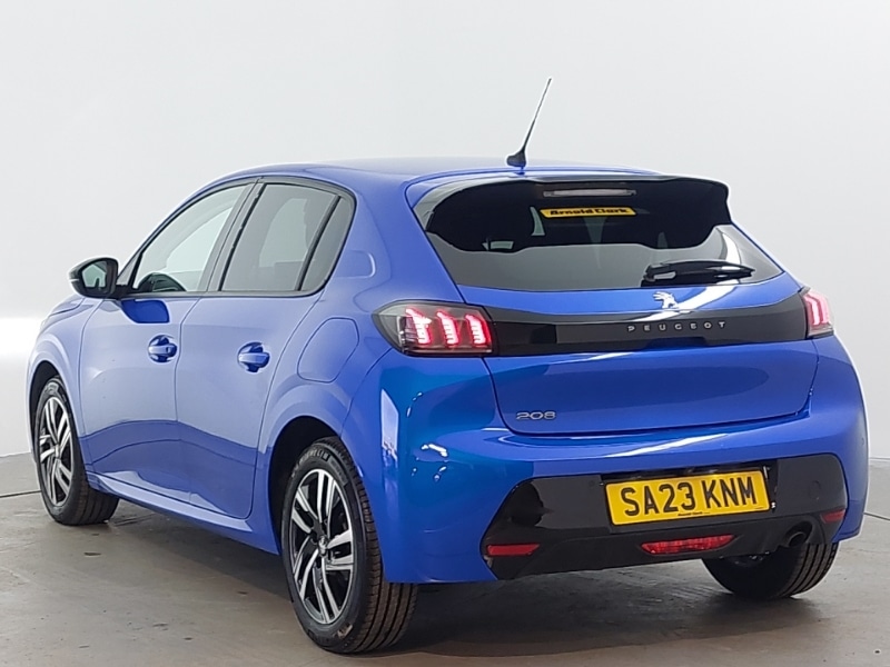 Used Peugeot 208 2023 for sale - 77606365: Photo 3