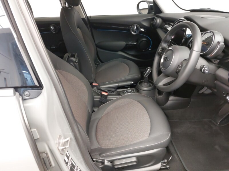 Used MINI Hatch 2022 for sale - 77924683: Photo 6