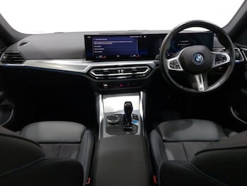 Used BMW i4 2022 for sale - 77046614: Photo
