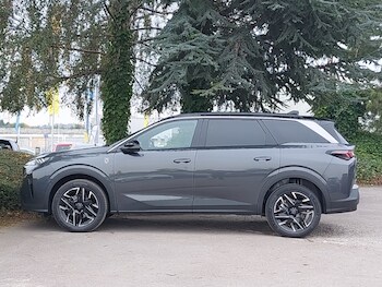 Used Peugeot 5008 2025 for sale - 77410413: Photo