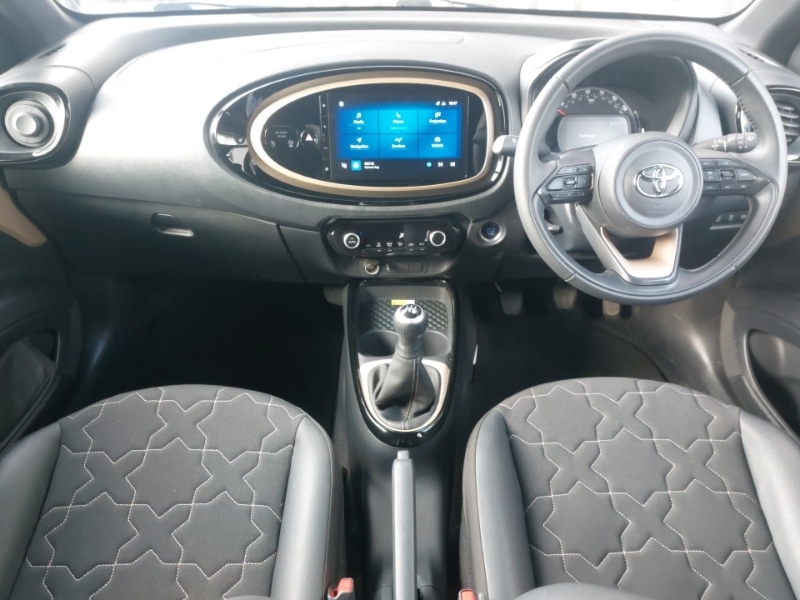 Used Toyota Aygo X 2023 for sale - 77874885: Photo 2