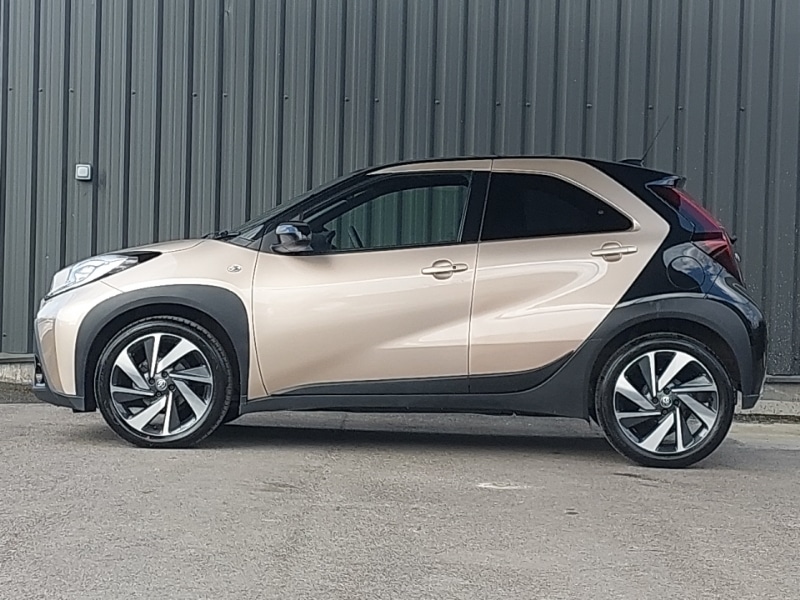 Used Toyota Aygo X 2023 for sale - 77874885: Photo 4